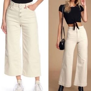 Levi’s mile high rise cropped wide leg jean cream